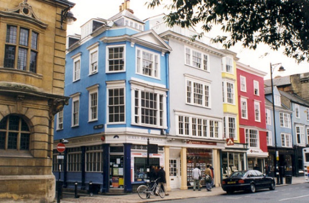 Oxford High Street shops - See text below
