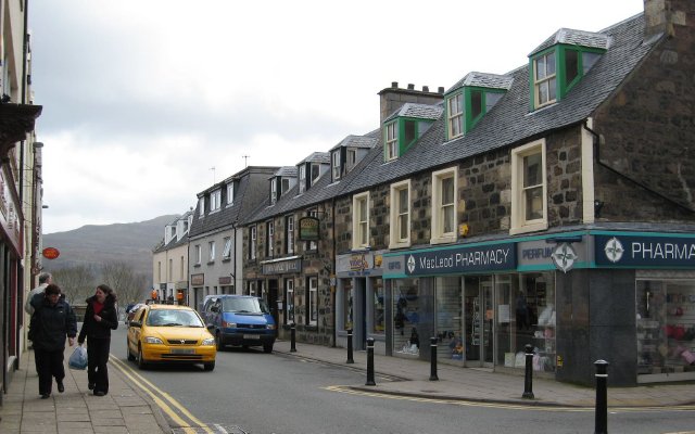 Portree High Street shops - See text below